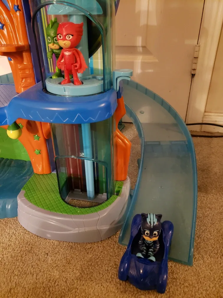 PJ Masks Headquarters Playset image indicator(3)