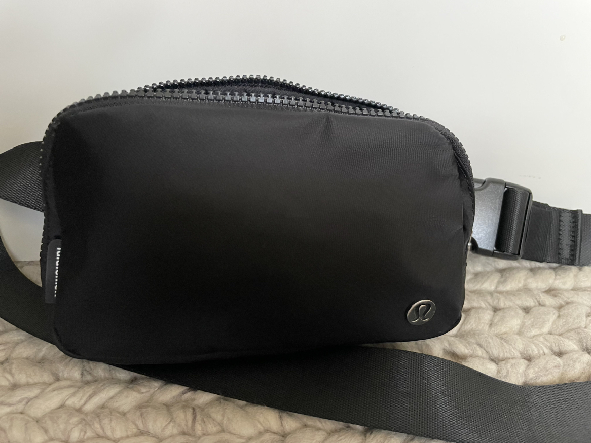 Lululemon Belt bag in BNC