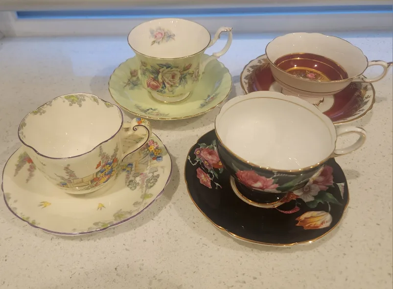 Set of Four Vintage Teacups and Saucers image indicator(2)