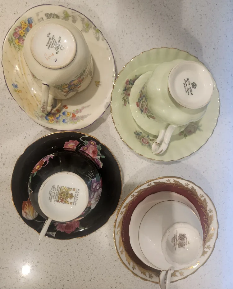Set of Four Vintage Teacups and Saucers image indicator(3)
