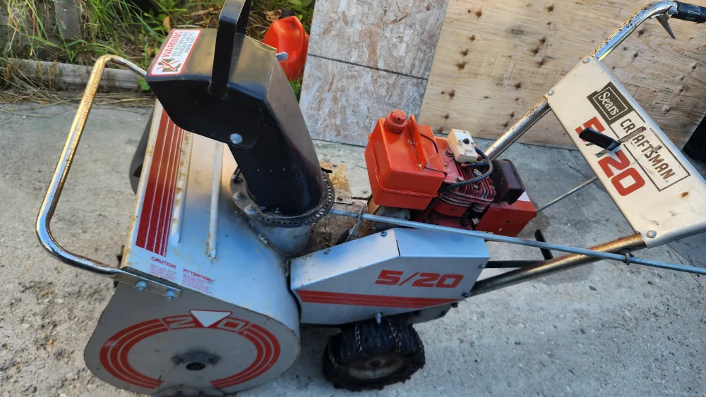 Vintage Craftsman 5/20 Snowblower image indicator(2)
