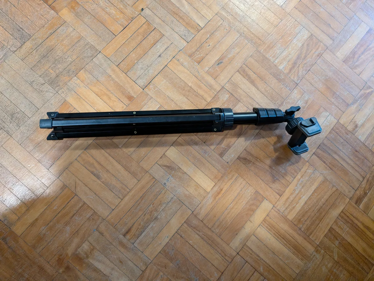 67'' Phone Tripod Stand & Selfie Stick Tripod image indicator(7)