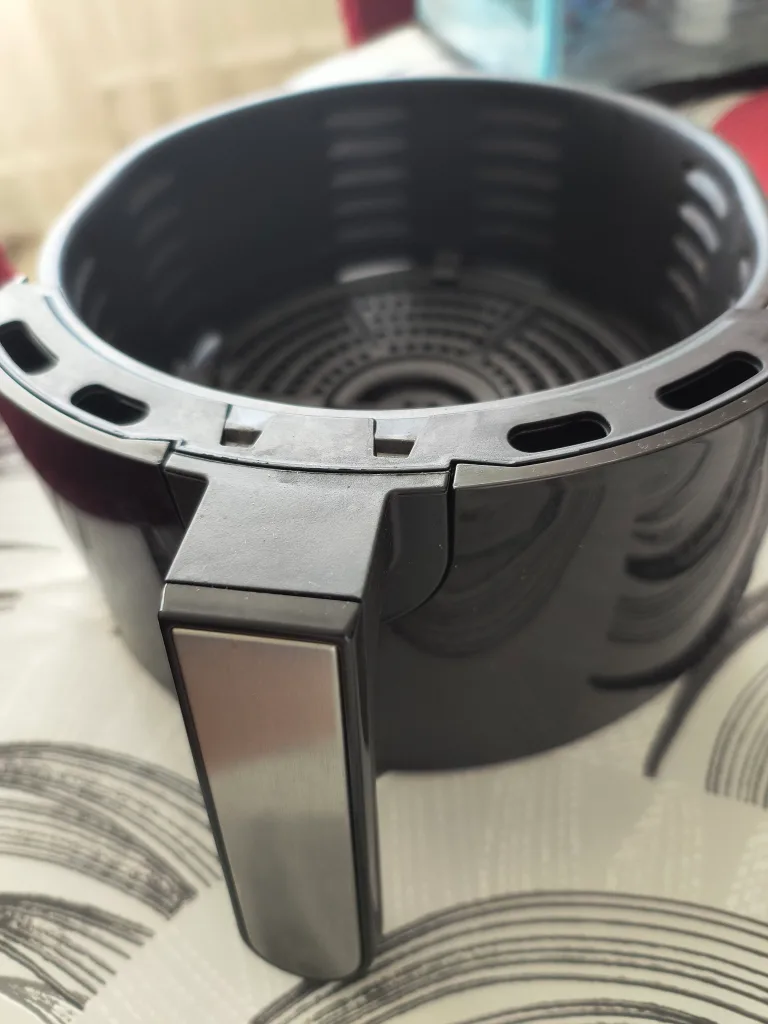 T-fal Easy Fry Air Fryer 3.5L (used for HALAL food) image indicator(5)