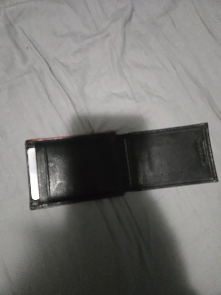 Tommy Hilfiger card holder/magnetic money clip. image indicator(3)