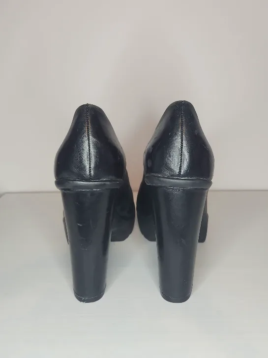 Aldo Black Leather Platform Heels image indicator(3)