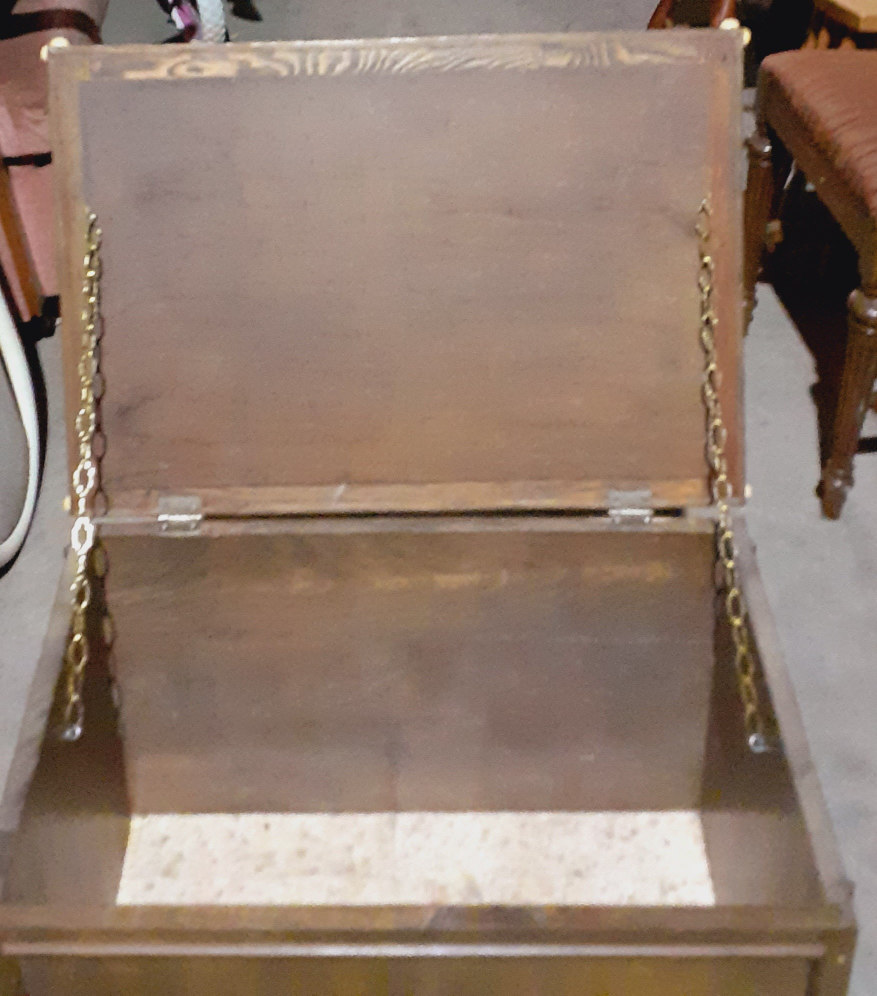 Vintage Wooden Storage Trunk/Coffee Table - photo 2