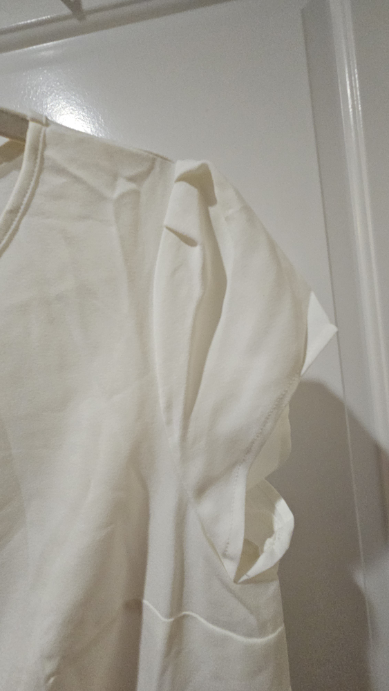 NEGOTIABLE - White Lace Detail Blouse, Brand new - photo 4
