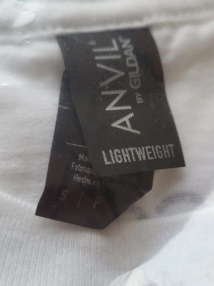 NEW Anvil by Gildan Lightweight T-Shirt - Size Small image indicator(2)