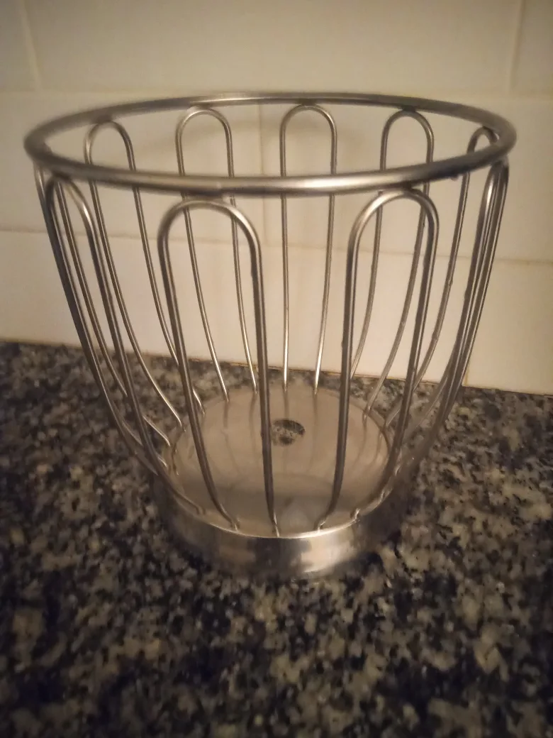 Silver Metal Wire Fruit Bowl image indicator(2)