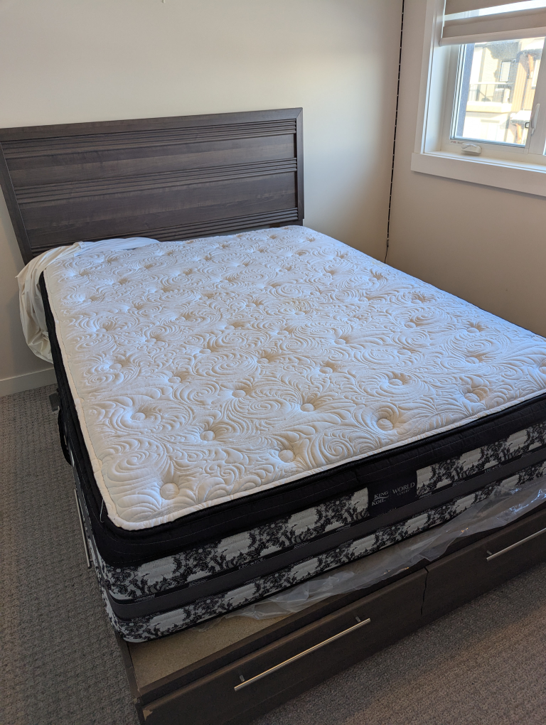 King Koil Luxury Mattress for Sale