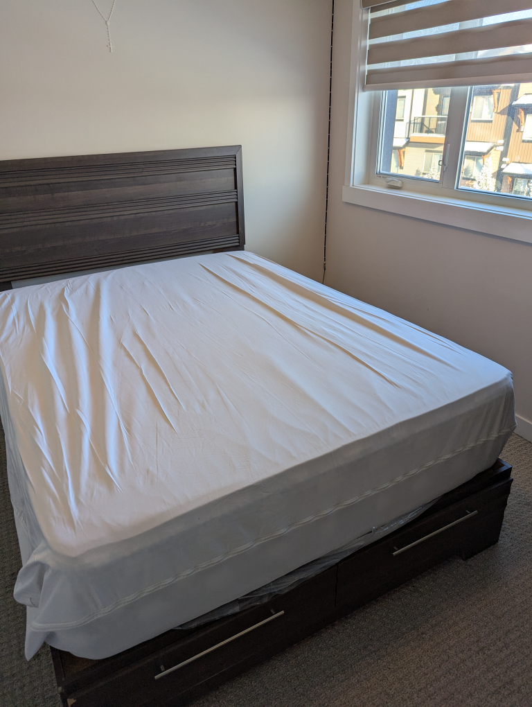 King Koil Luxury Mattress for Sale - photo 3
