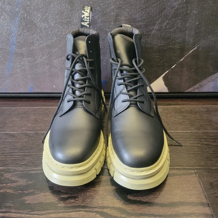 Dr. Martens Rikard Contrast Lace Up Boots (Brand New) image indicator(4)