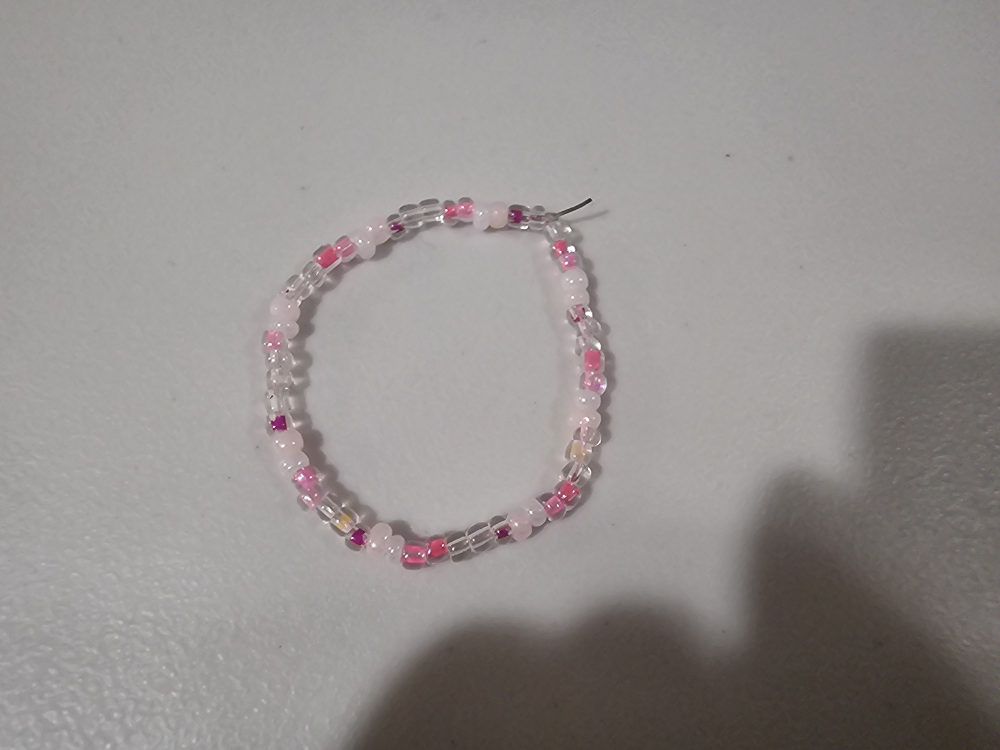 12 Handmade Beaded Bracelets - photo 5
