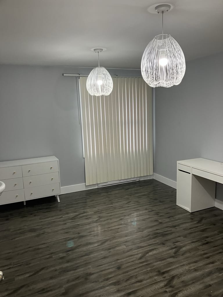 Commercial Office Space For Rent - photo 2