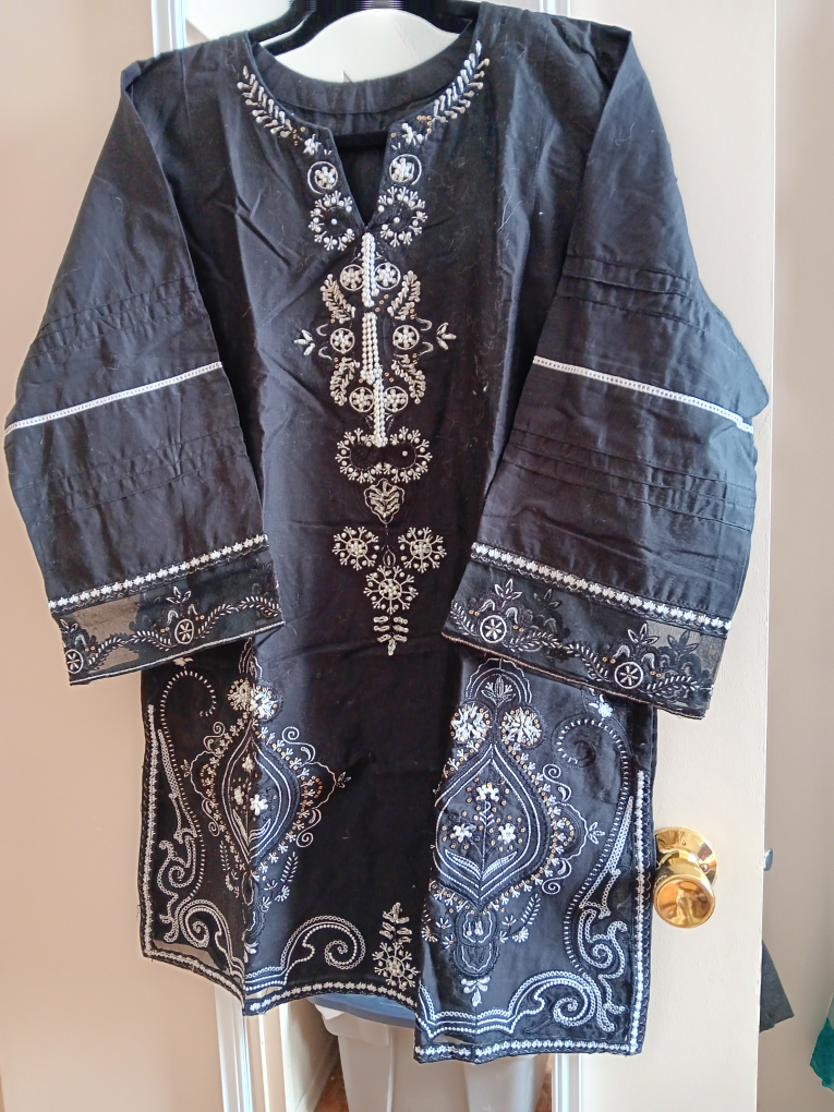 Three beautiful embroidered tunics - photo 3