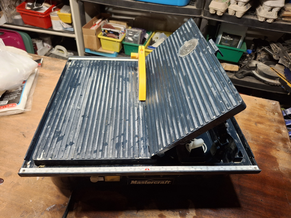 Mastercraft Tile Cutter - photo 2