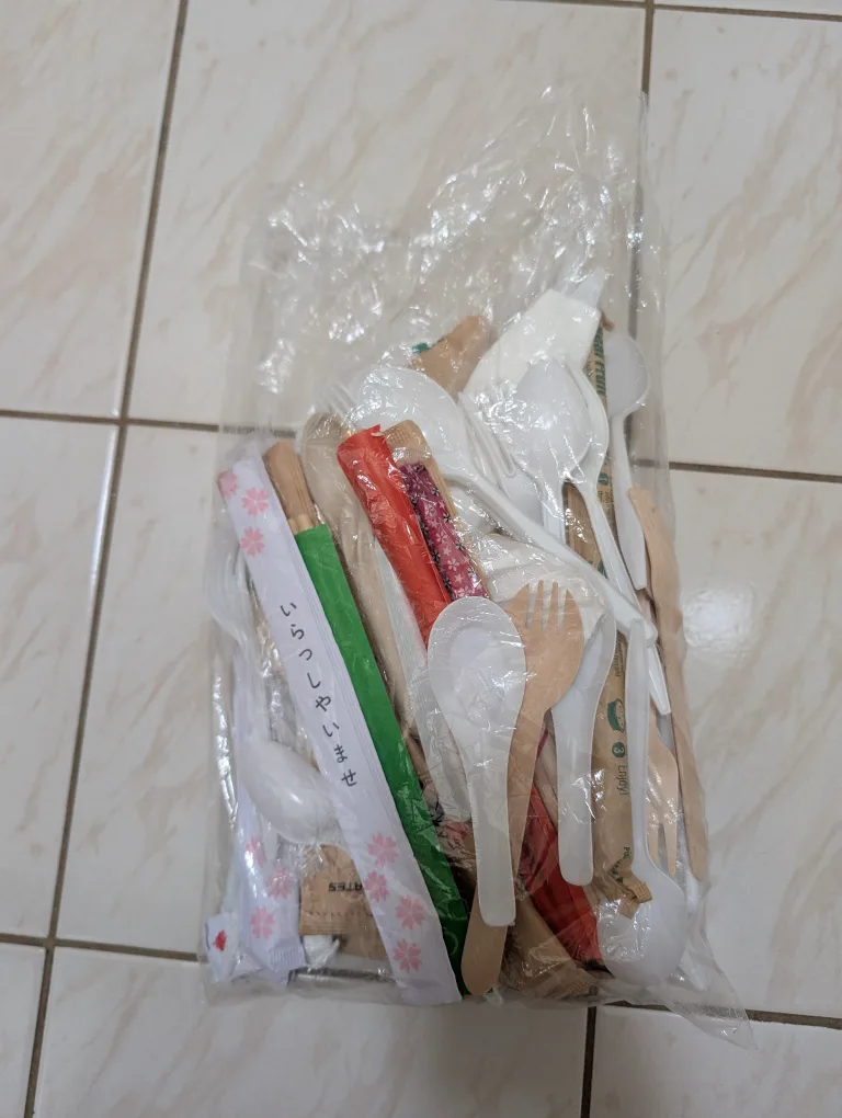 Bulk Disposable Cutlery & Utensils thumbnail