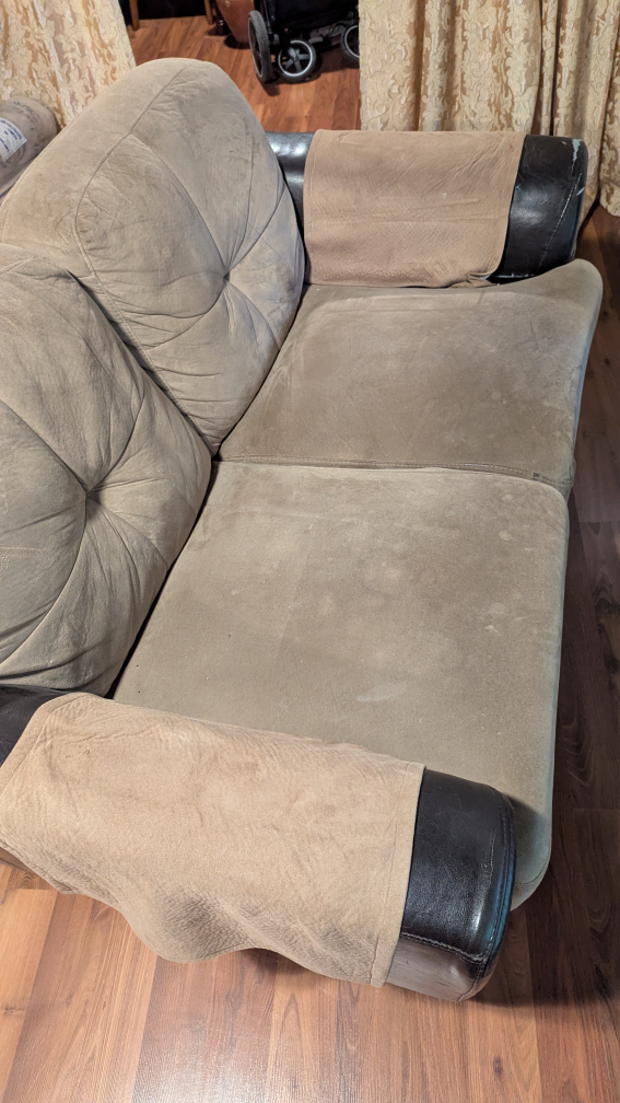 loveseat
