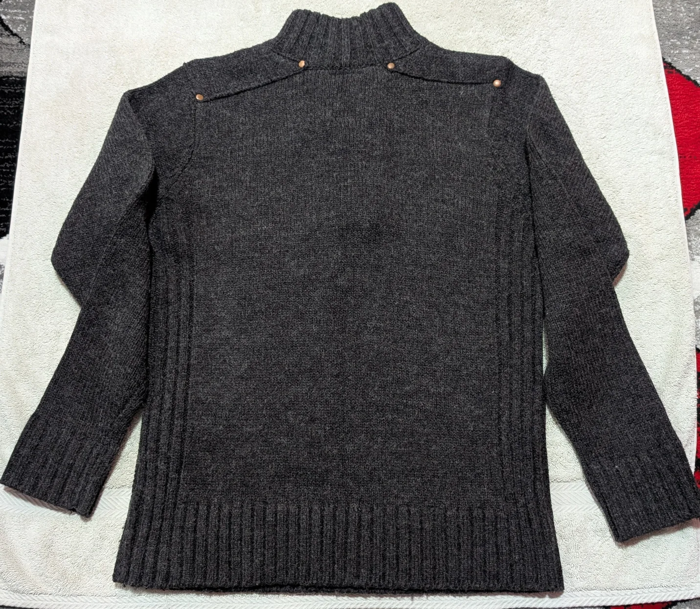 Raw Americana Men's Charcoal Grey Knit Sweater - Size Medium image indicator(2)