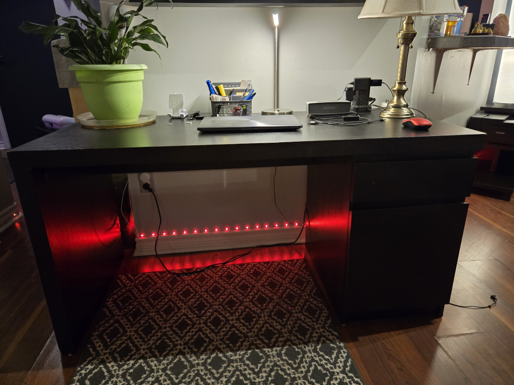 Ikea Malm desk - photo 4