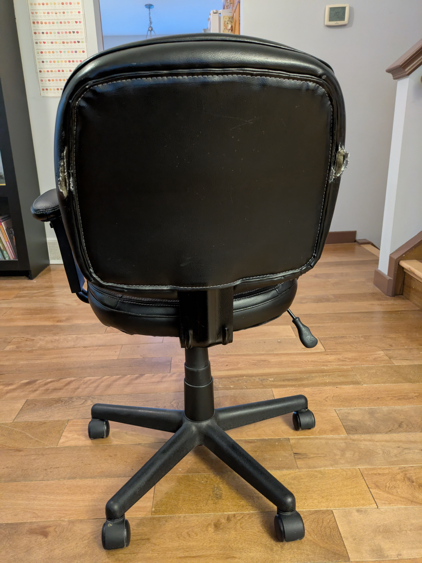 Black Office Chair - photo 2
