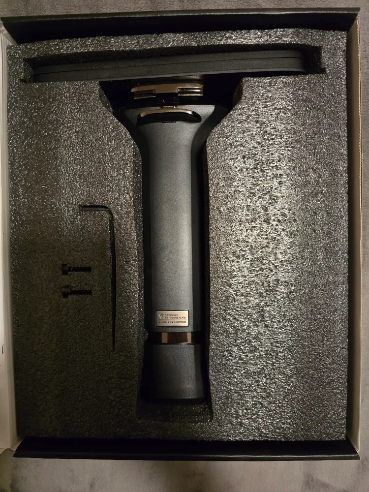 Secret Lab Titan Evo 2022/2023 Right Arm Rest image indicator(2)