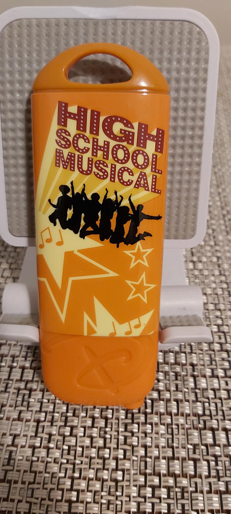 Disney Mixit High School Musical MP3 Player - photo 2