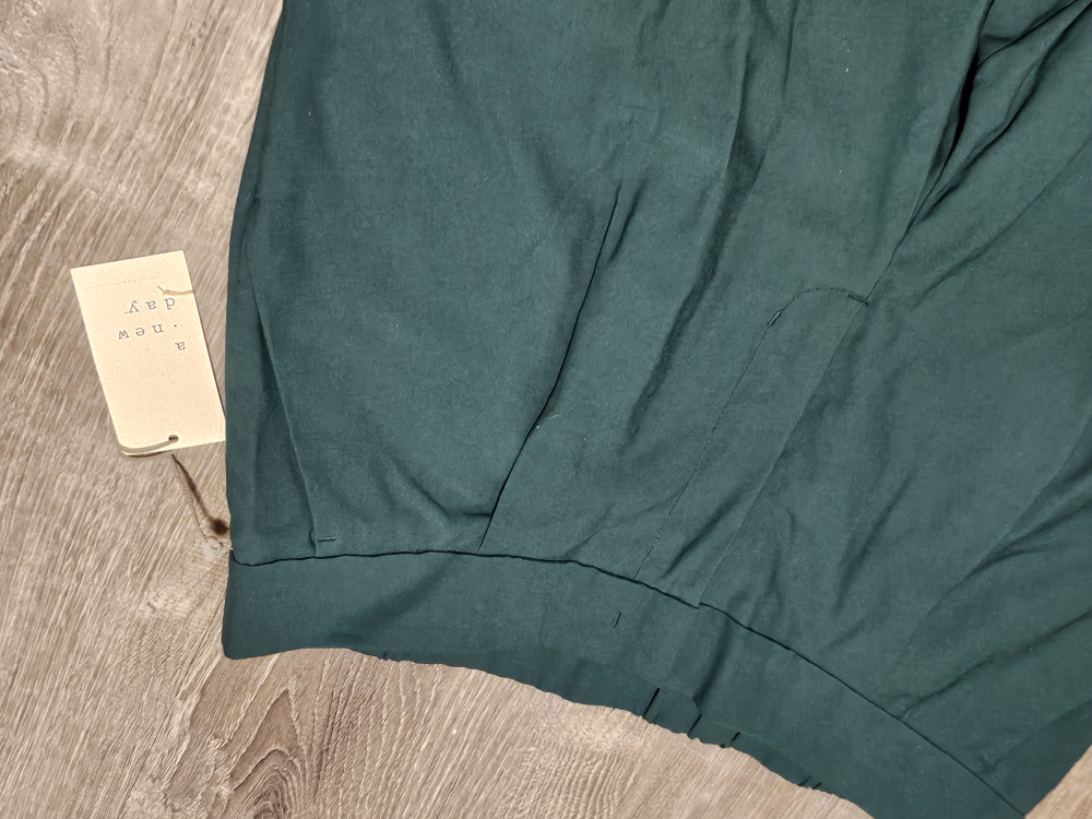 Women's Dark Green Cargo Pants with Elastic Waistband - photo 3