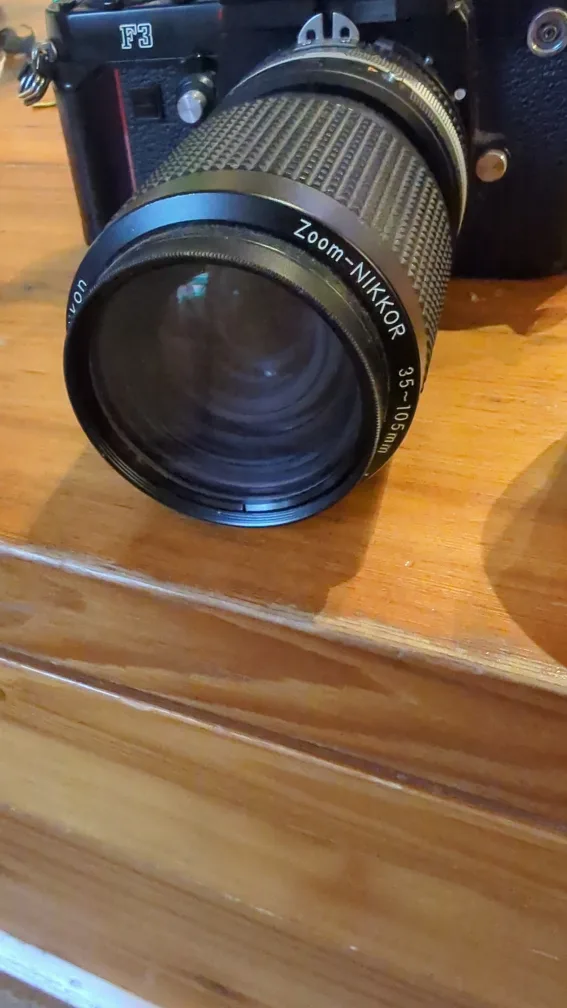 Nikon F301 Film Camera with 2 Lenses image indicator(4)