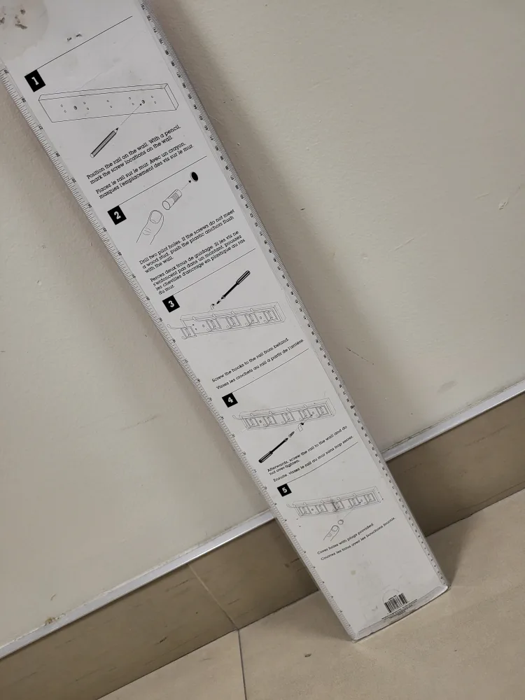 Luxurious Graceful 5 Hooks wooden Rail Frame Set for walls/doors image indicator(3)