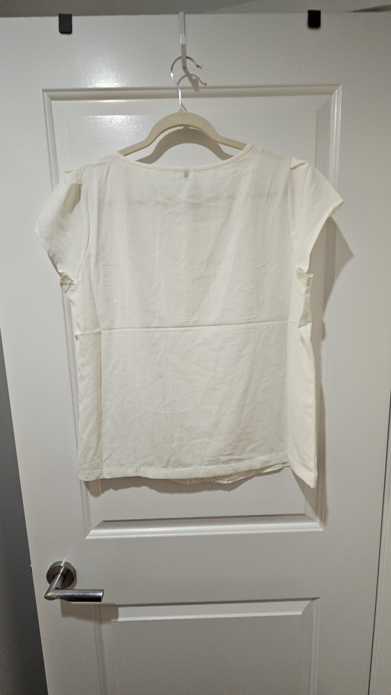 NEGOTIABLE - White Lace Detail Blouse, Brand new - photo 5