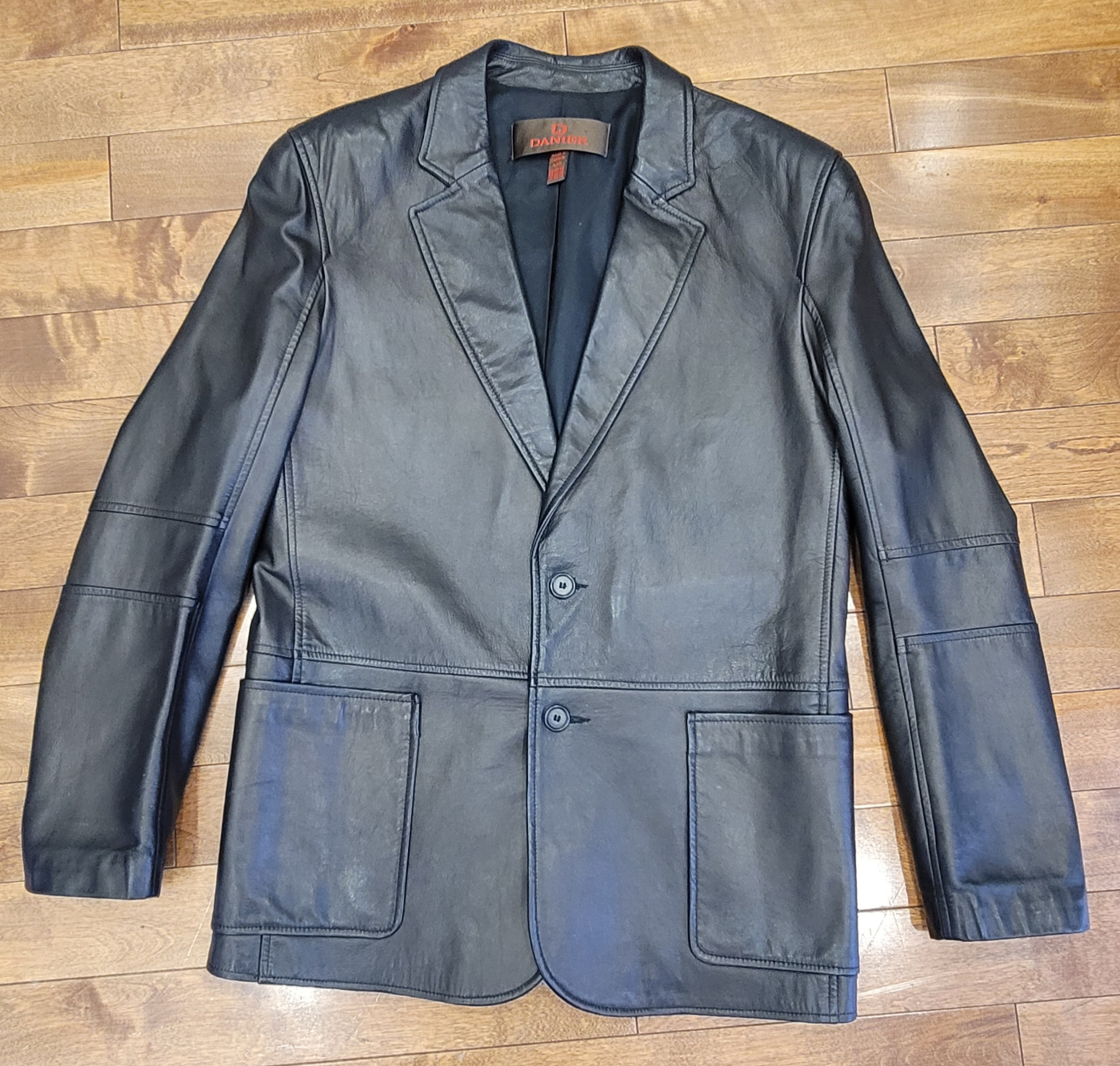 Danier Leather Blazer Jacket - Size Large