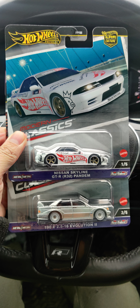 Hot Wheels Premium Modern Classics