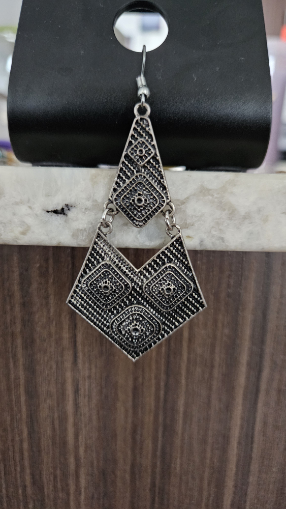 Silver Tone Geometric Drop Earrings - photo 5