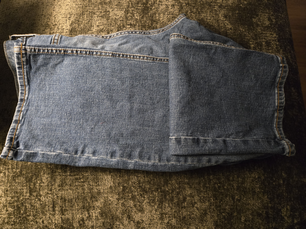 Mens Old Navy light wash blue jeans - photo 2