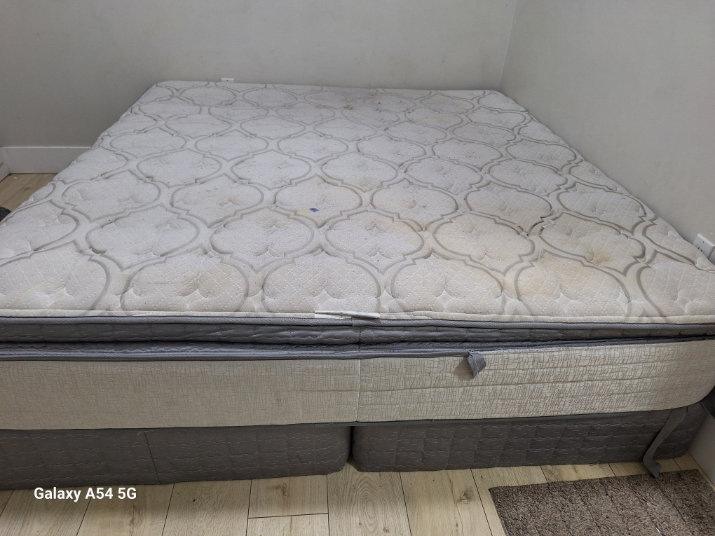 King Mattress and Box Spring + Double bed mattress & box springs - photo 2