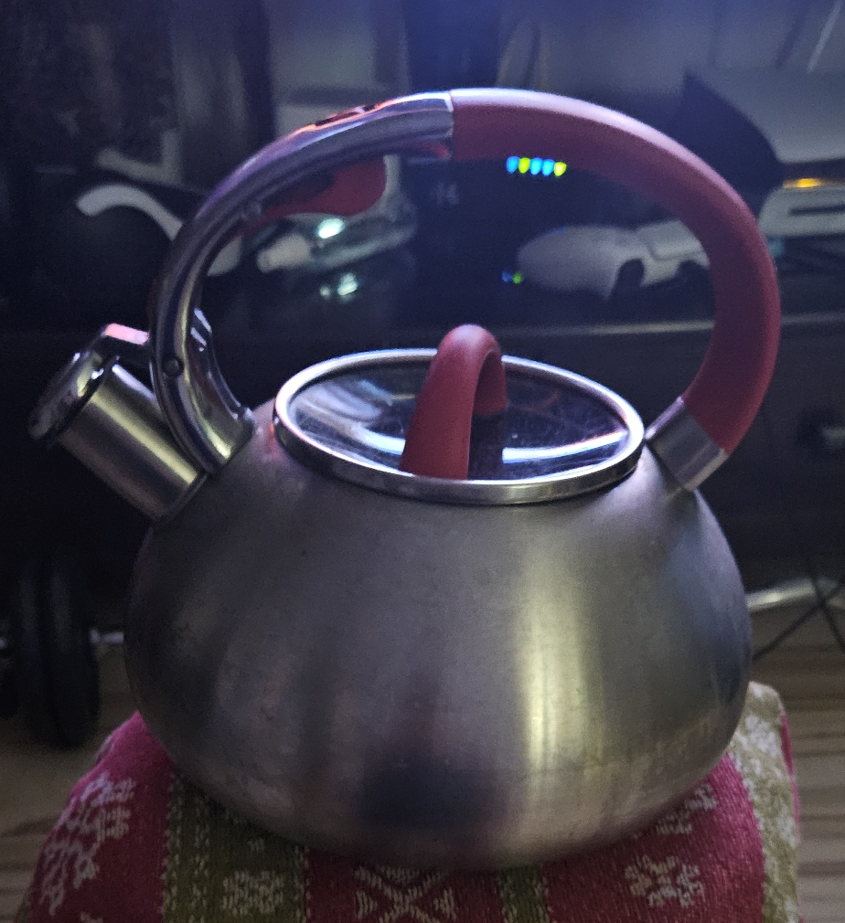 Stainless Steel Kettle with Red Handle - photo 3