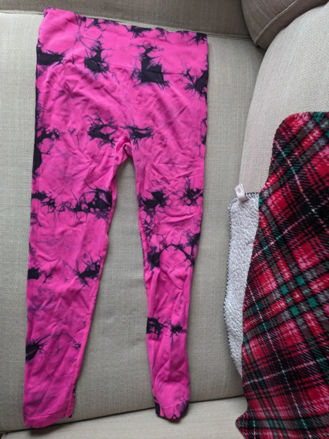 BRAND NEW Tie-Dye Leggings image indicator(2)