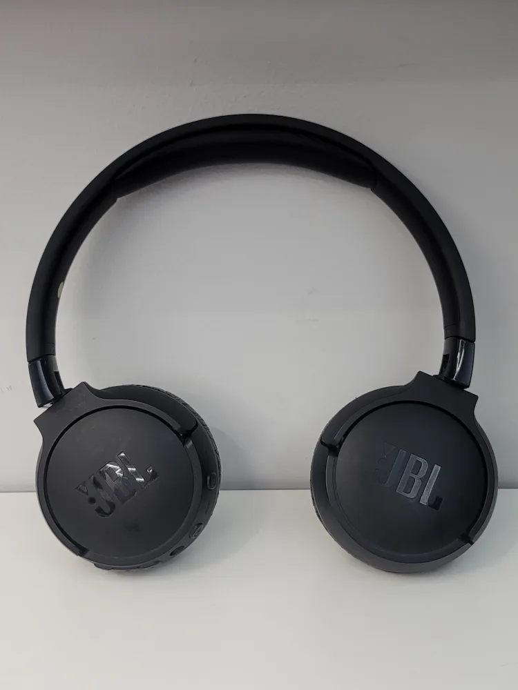 JBL Tune T660N Noise Canceling On-Ear Headphones - Black image indicator(3)