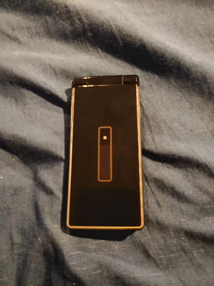 flip phone