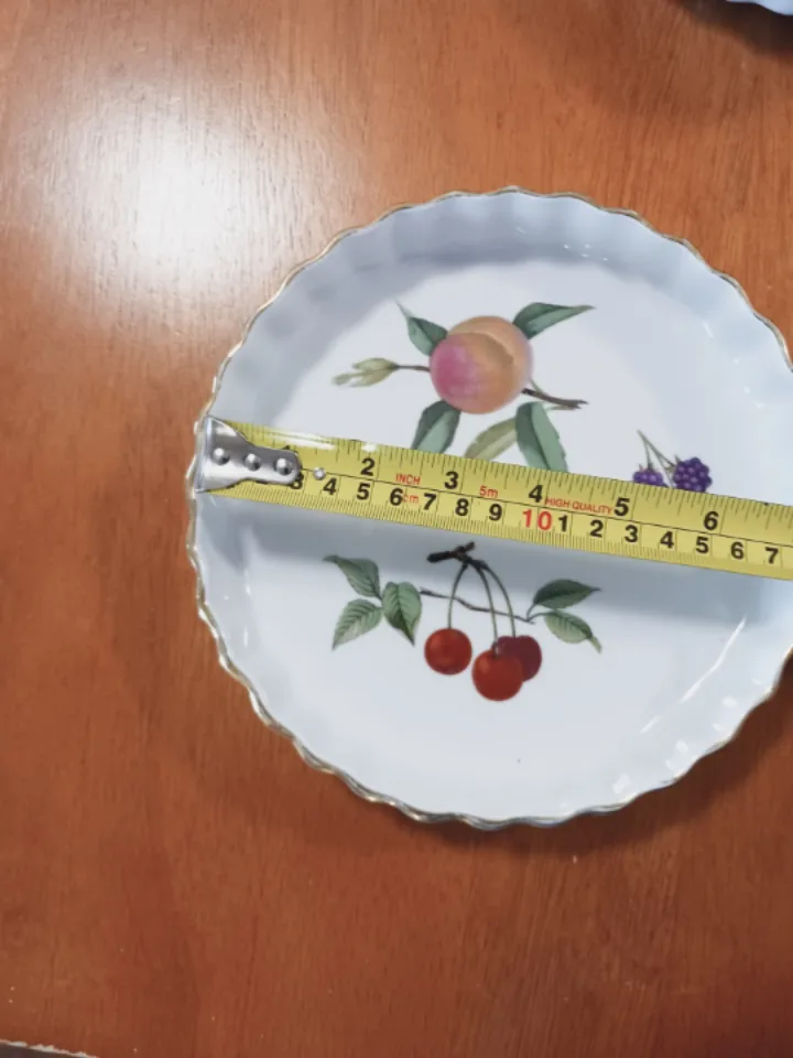 Elegant Royal Worcester Evesham Oven to Tableware Dishes image indicator(6)