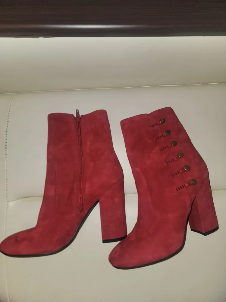 Guess Red Suede Ankle Boots with Gold Buttons image indicator(2)