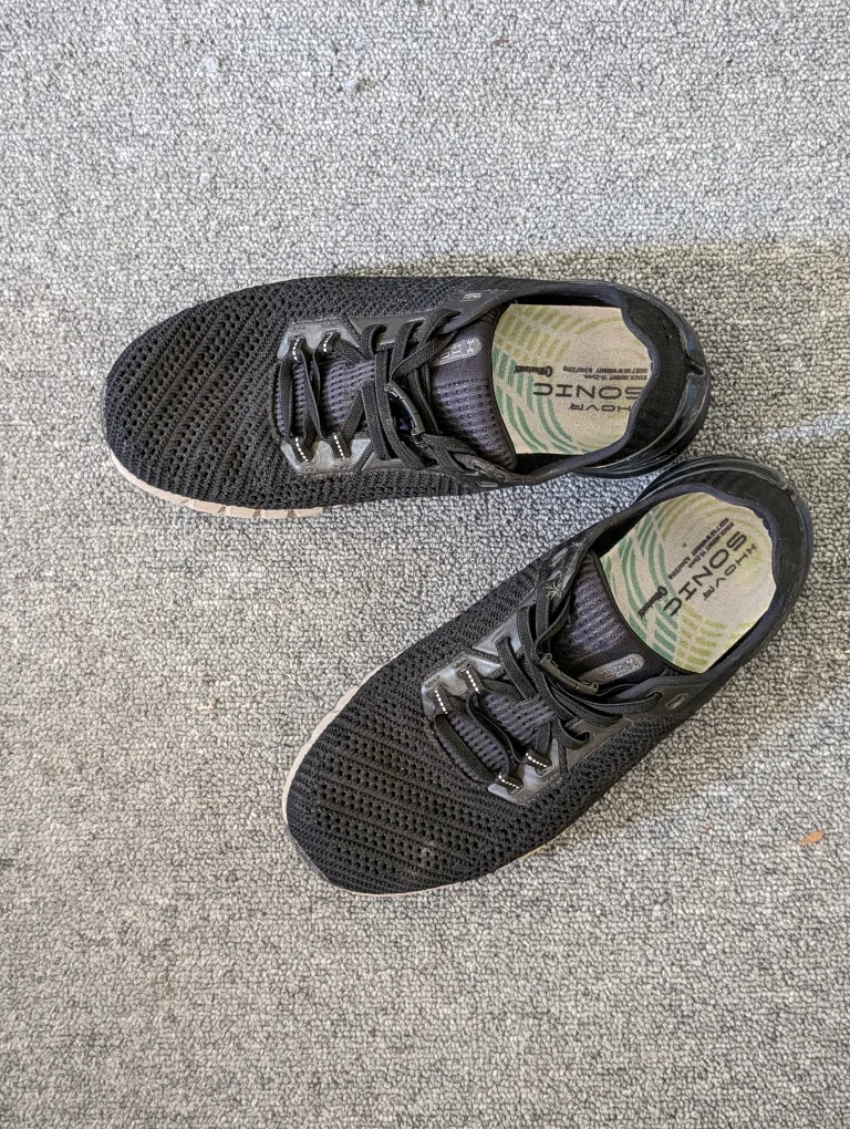 Under Armour Sonic running shoes image indicator(2)