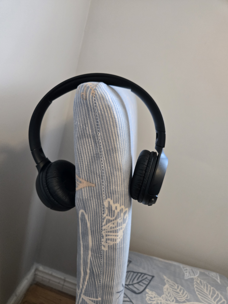 JBL Tune 510BT Wireless On-Ear Headphones - photo 5