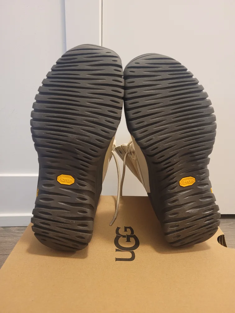 UGG Women's Winter Boots image indicator(3)