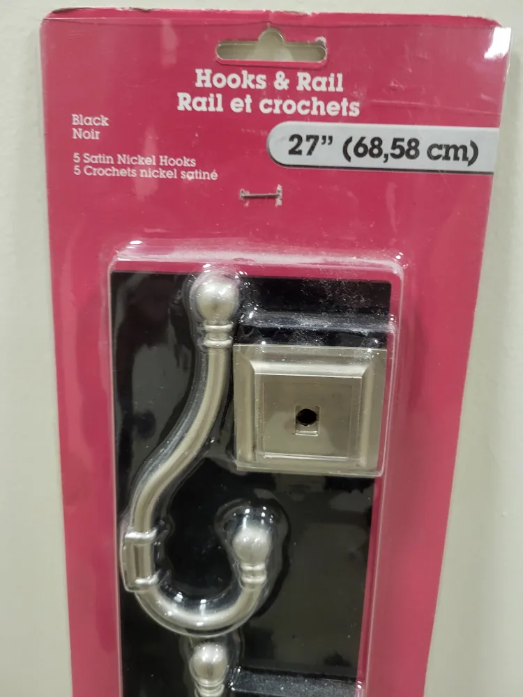 Luxurious Graceful 5 Hooks wooden Rail Frame Set for walls/doors image indicator(2)