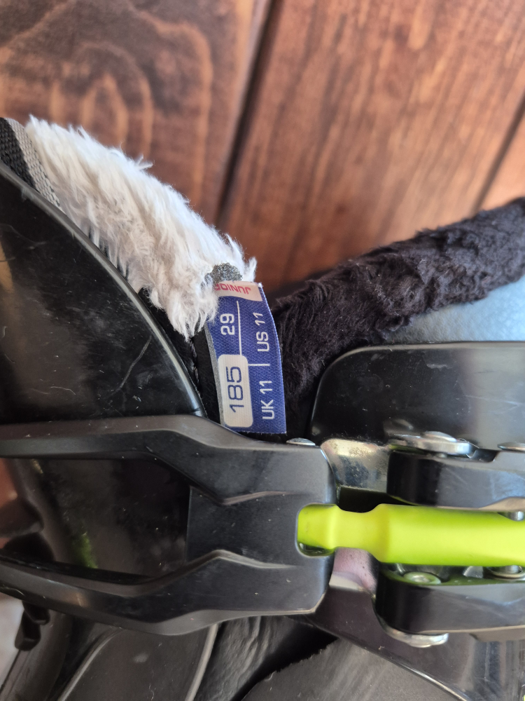 Kids skiis and boots - photo 3