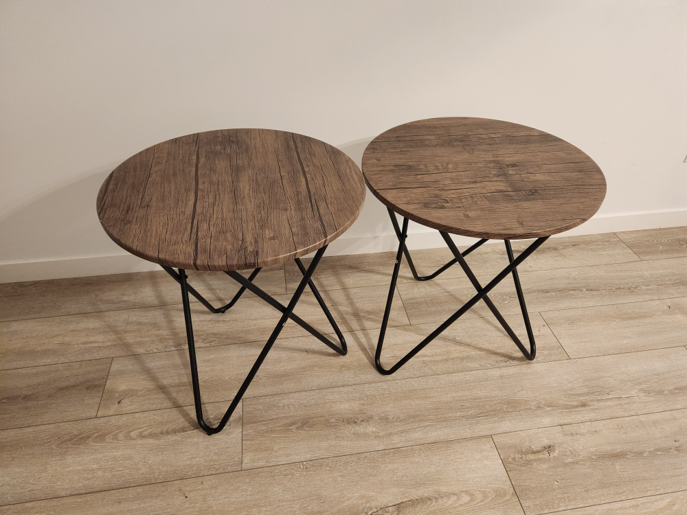 Set of 2 Round End Tables