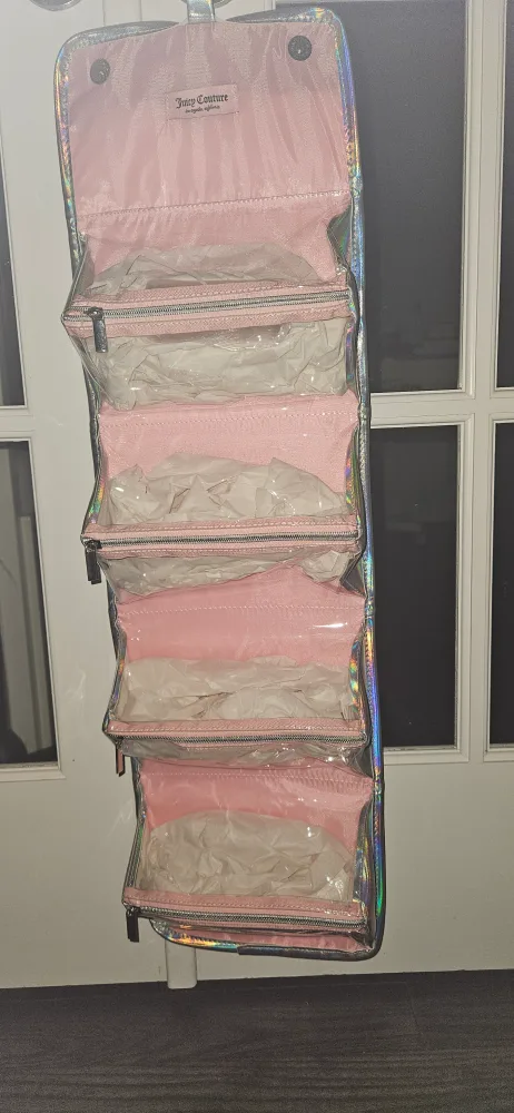 Juicy Couture Hanging Travel Makeup Organiser image indicator(3)