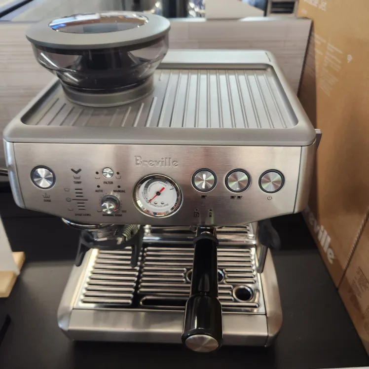 Breville Barista Express Impress Espresso Machine image indicator(2)